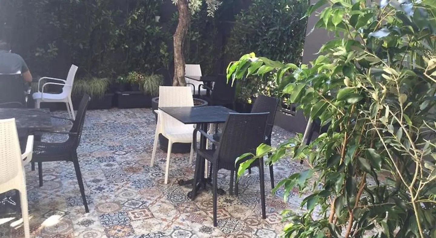 Miro Mansion Terrasse