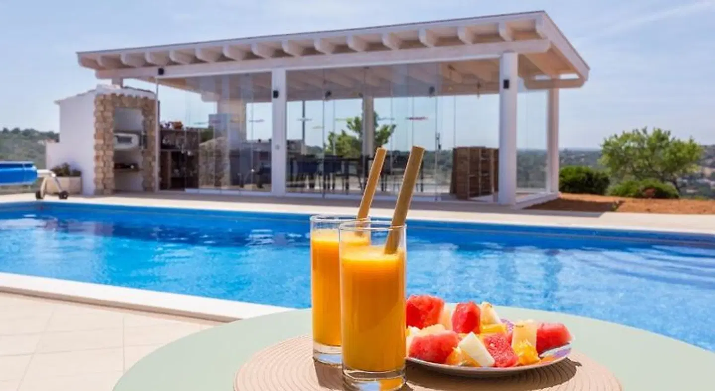 The Sun Hill OUTDOOR_POOL
