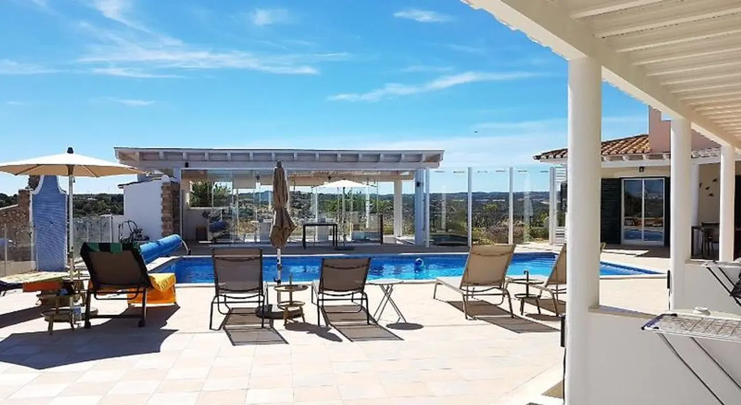 The Sun Hill Terrasse