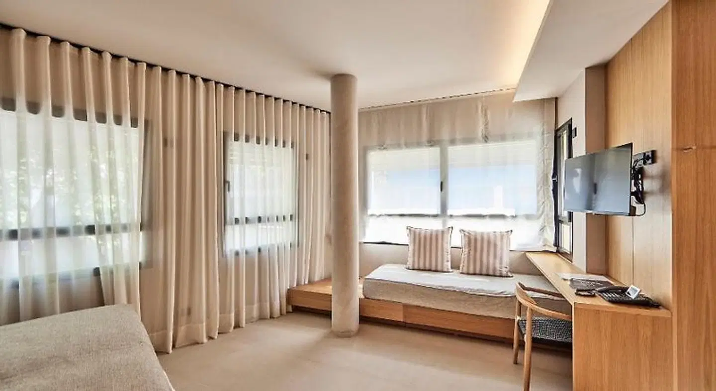 Joe's Gomila Boutique Hotel ROOM_EXAMPLE