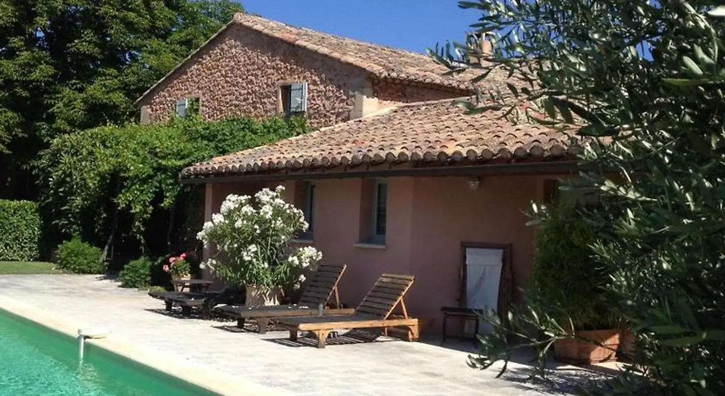 La Badelle EXTERIOR