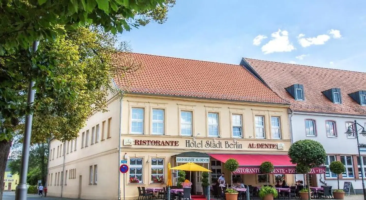 Hotel Stadt Berlin EXTERIOR