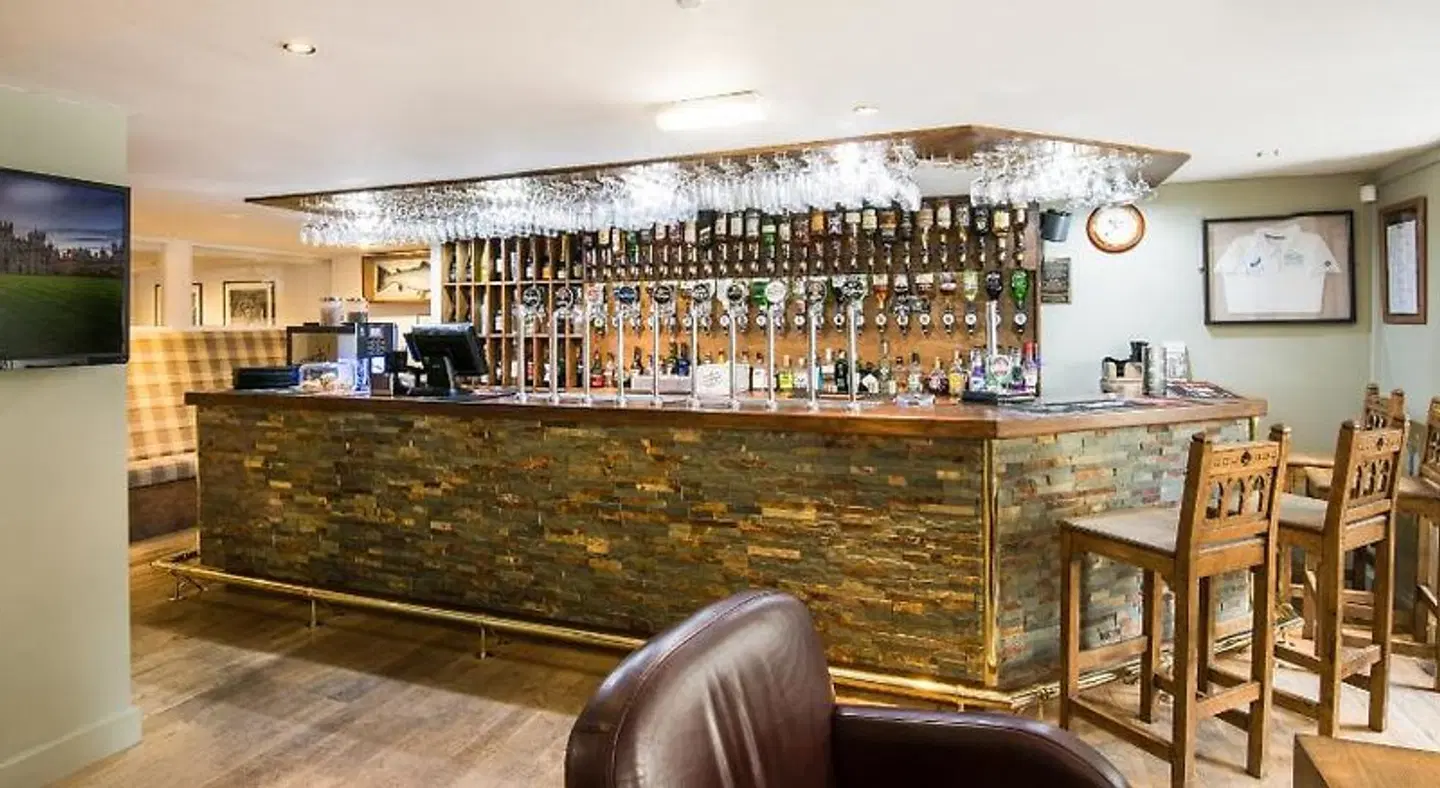 Queenshead Hotel Kelso Bar