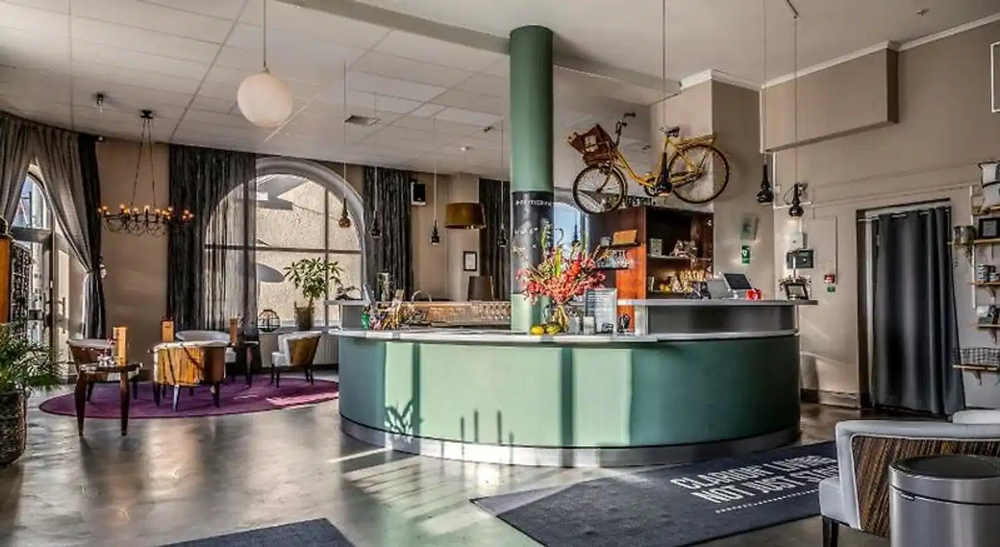 Clarion Collection Hotel Post Bar