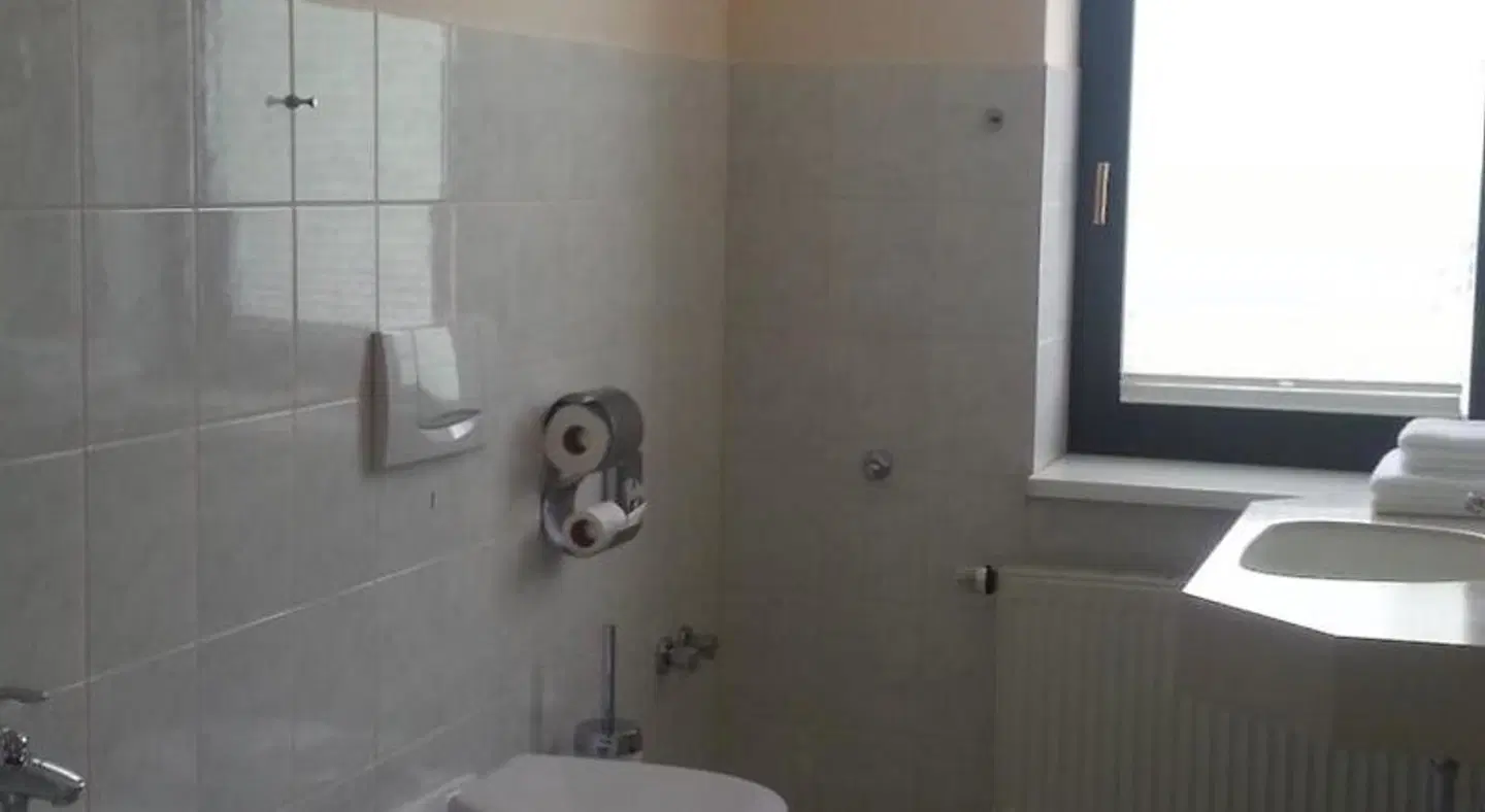 Teichhotel Badezimmer