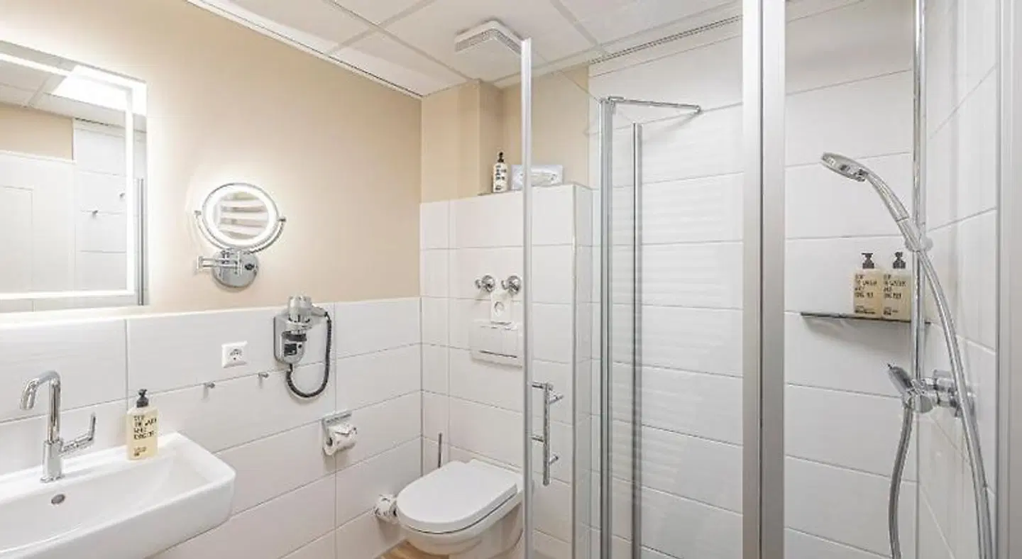 Seeblick Badezimmer