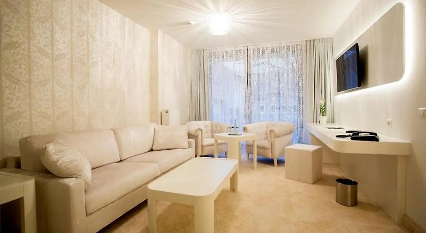 Kronjuwel ROOM_EXAMPLE