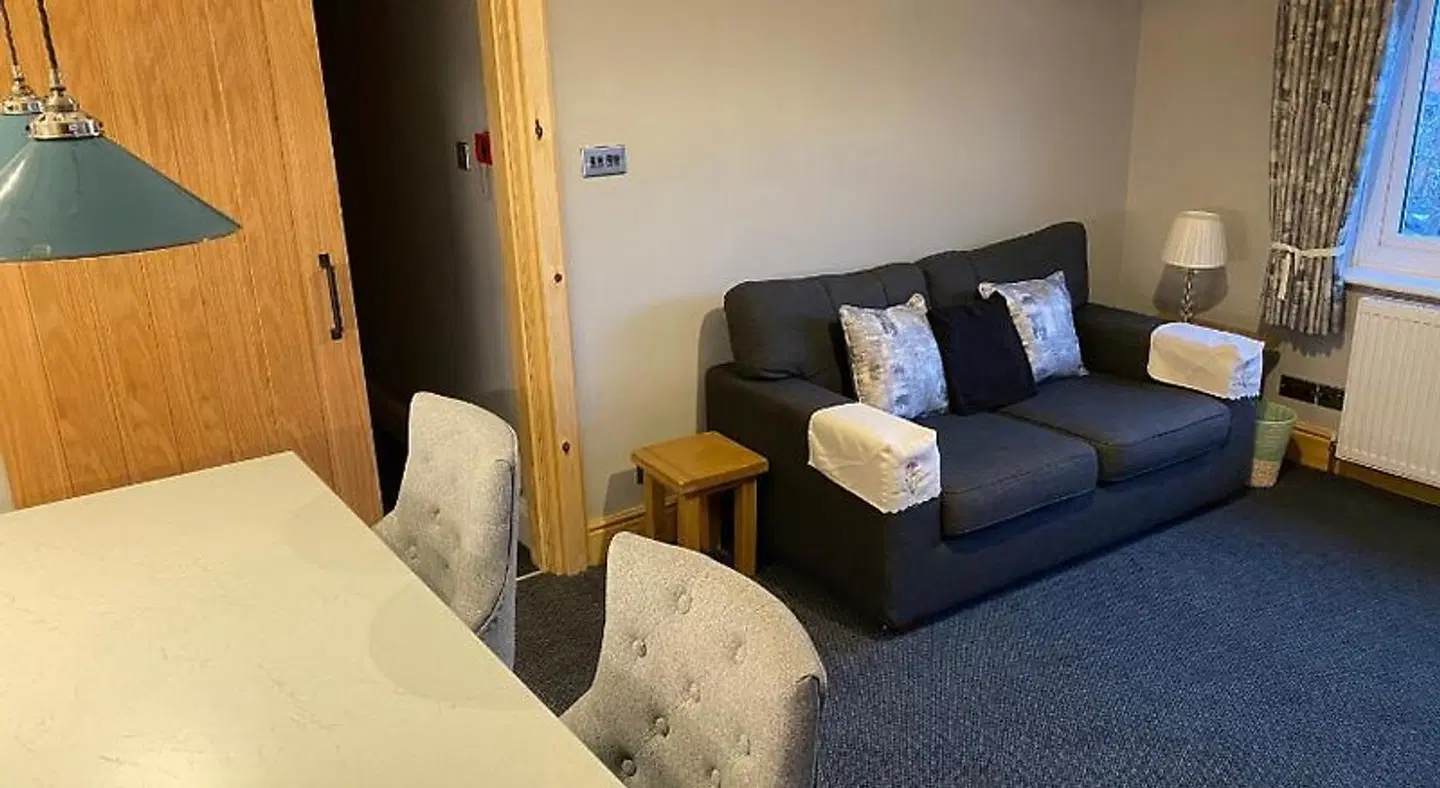 Buile Hill Holiday Flats ROOM_EXAMPLE