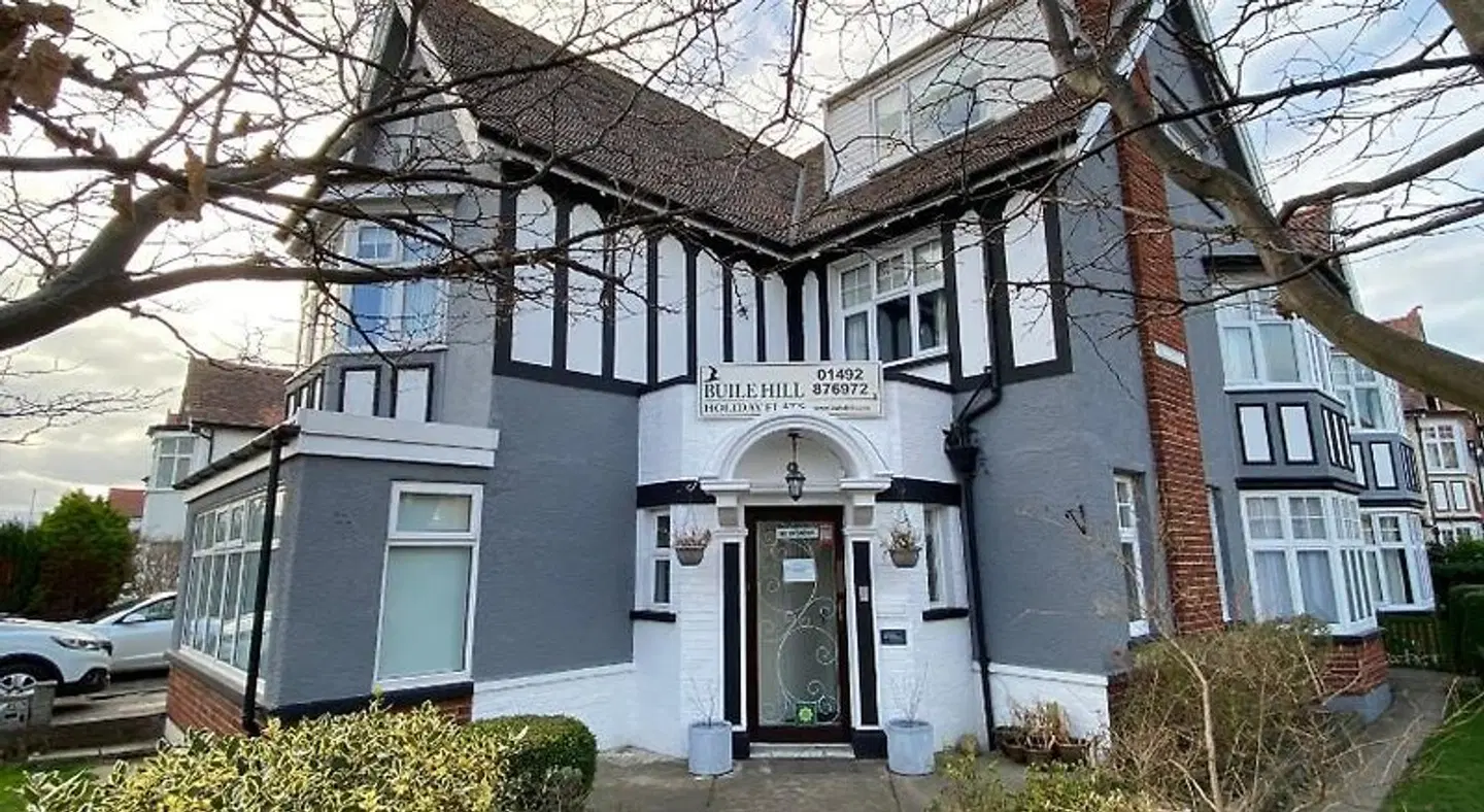 Buile Hill Holiday Flats EXTERIOR