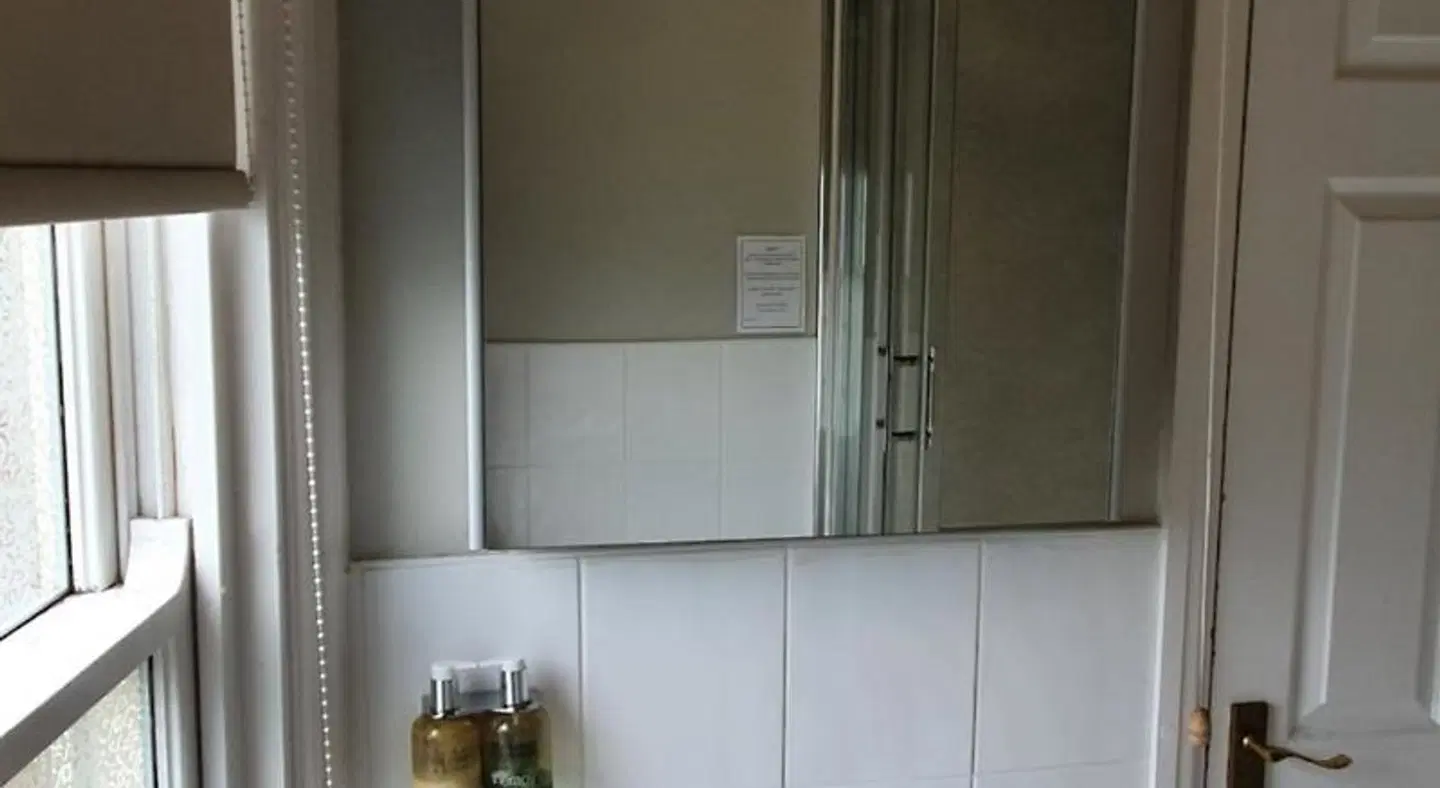 Swiss House B&B ROOM_EXAMPLE