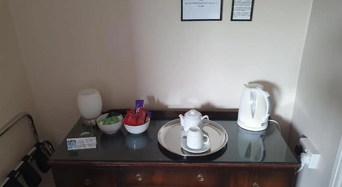 Swiss House B&B ROOM_EXAMPLE