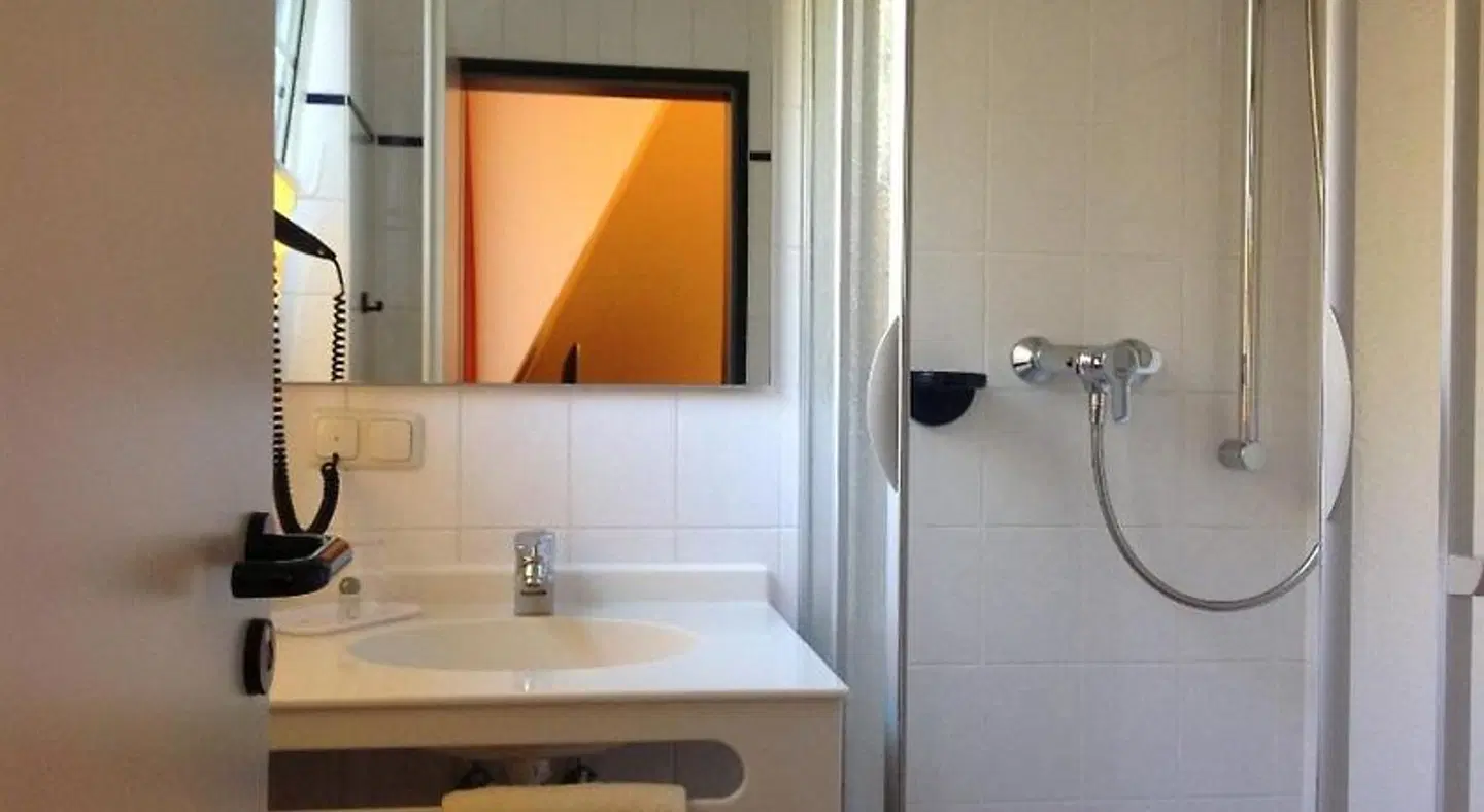 Dünenhotel Badezimmer