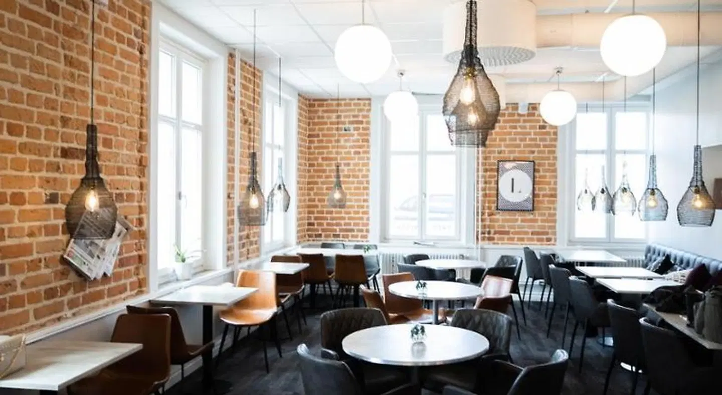 Livin Station Sure Hotel Collection by BW Restaurant