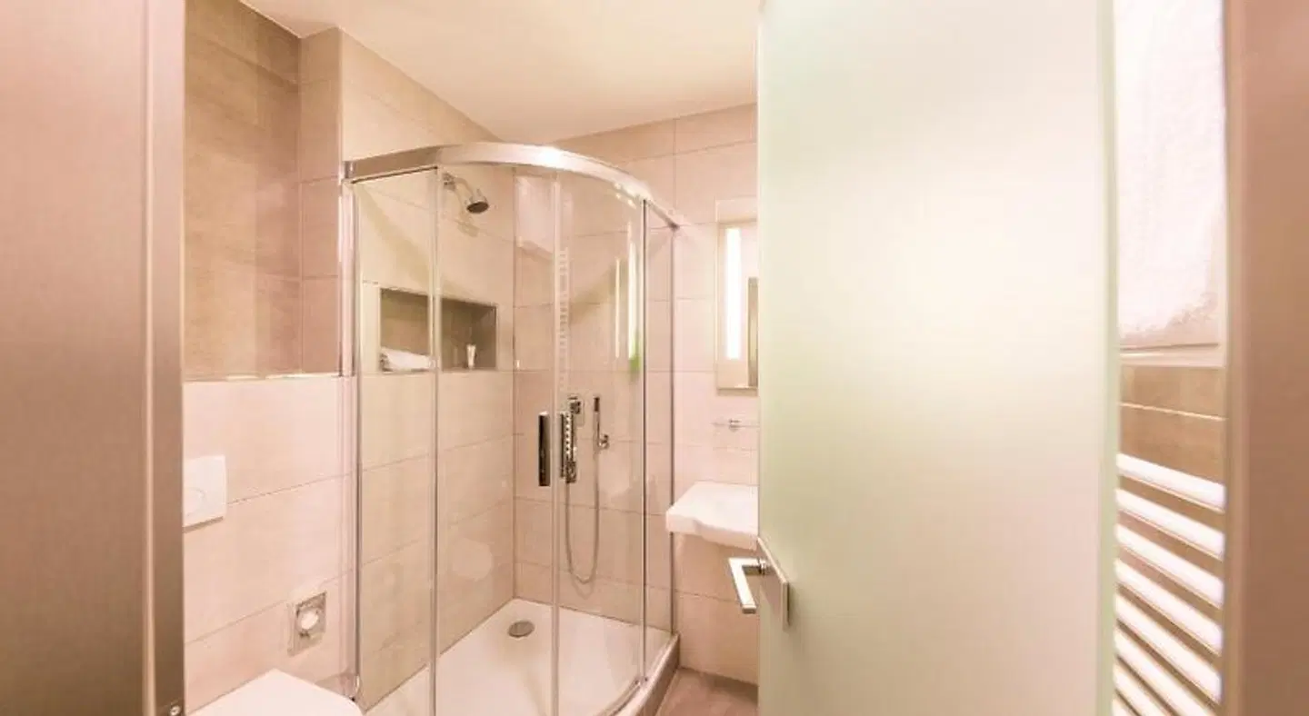 Paulinen Hof Seminarhotel Badezimmer