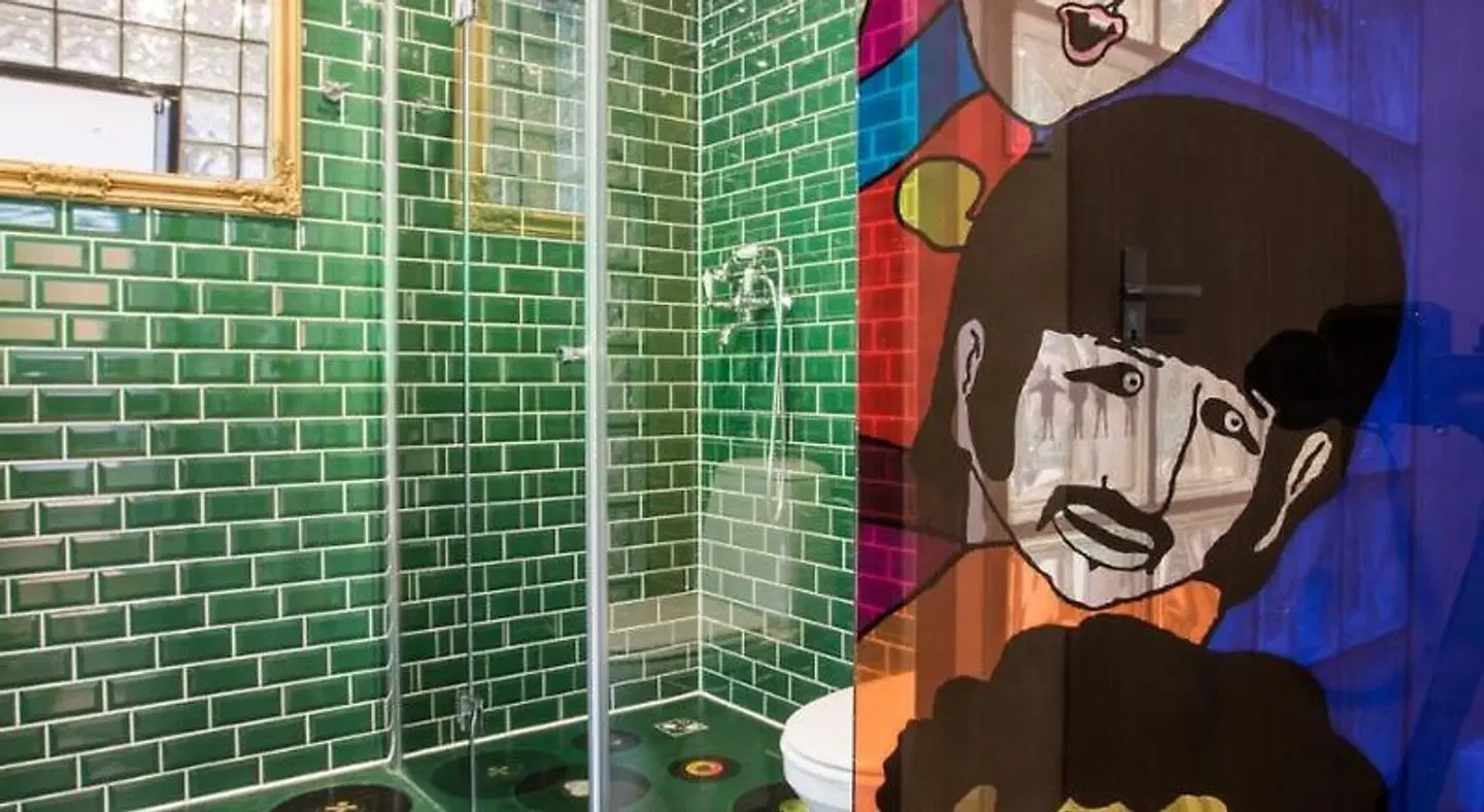Retro hotel Garage Badezimmer