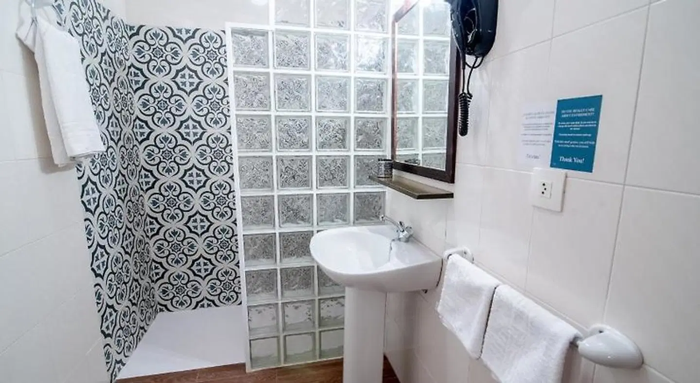 Hostal Andalucía Badezimmer