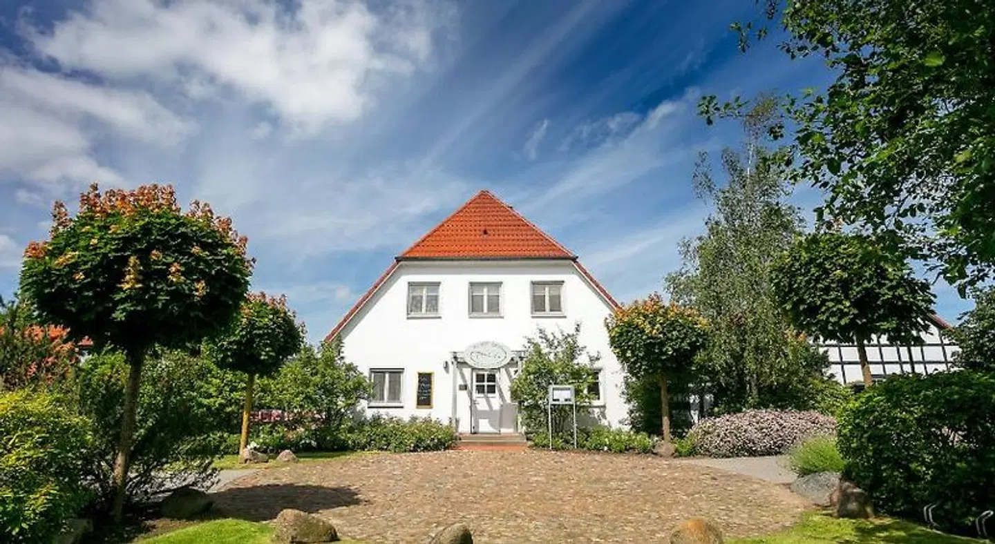 Der Wilde Schwan EXTERIOR