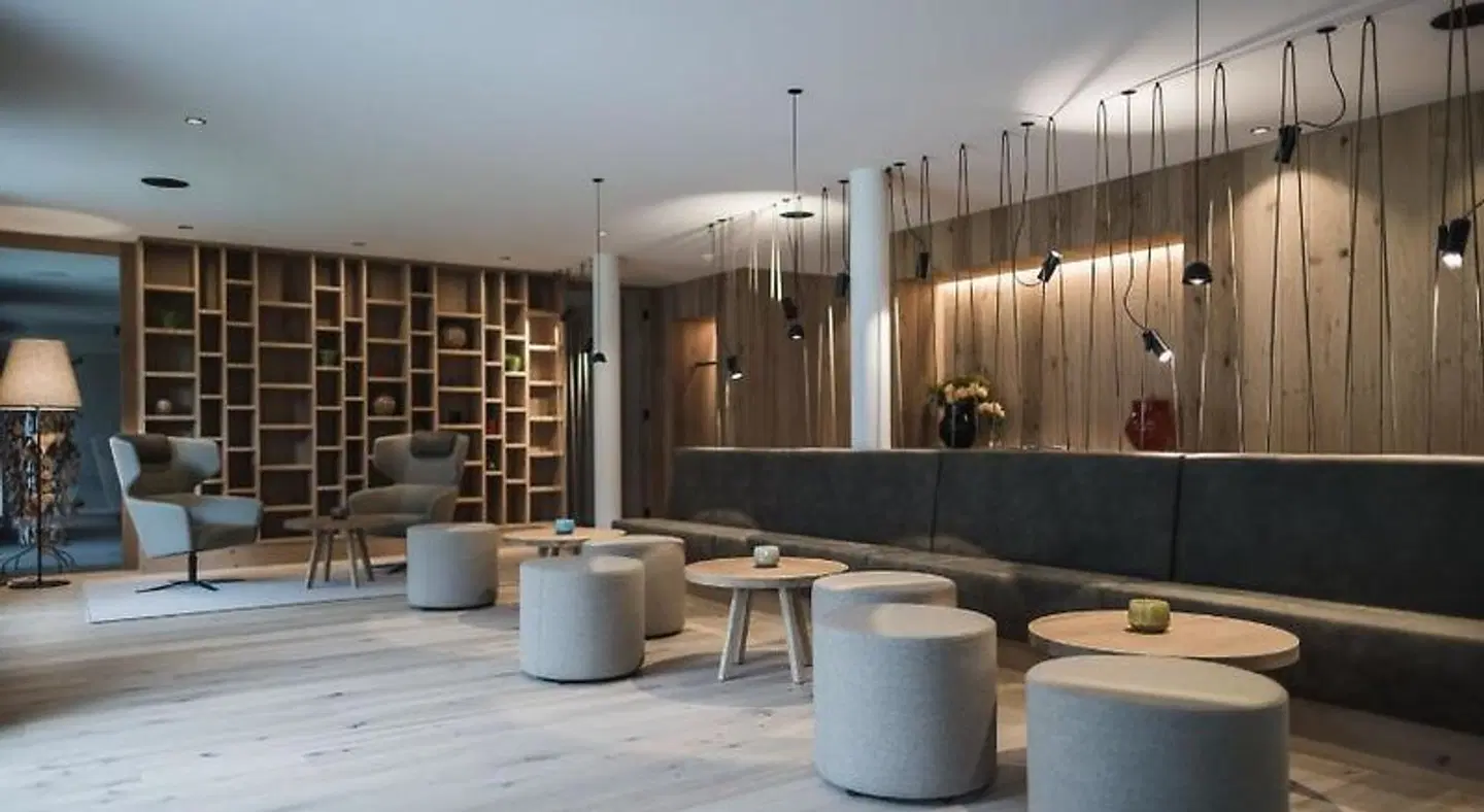 Vierbrunnenhof LOUNGE_LOBBY