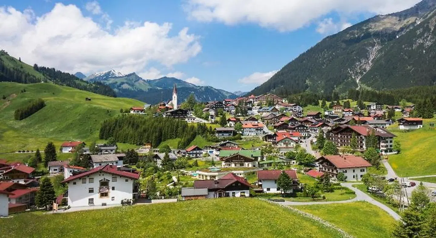 Zugspitzblick Gästehaus LANDSCAPE