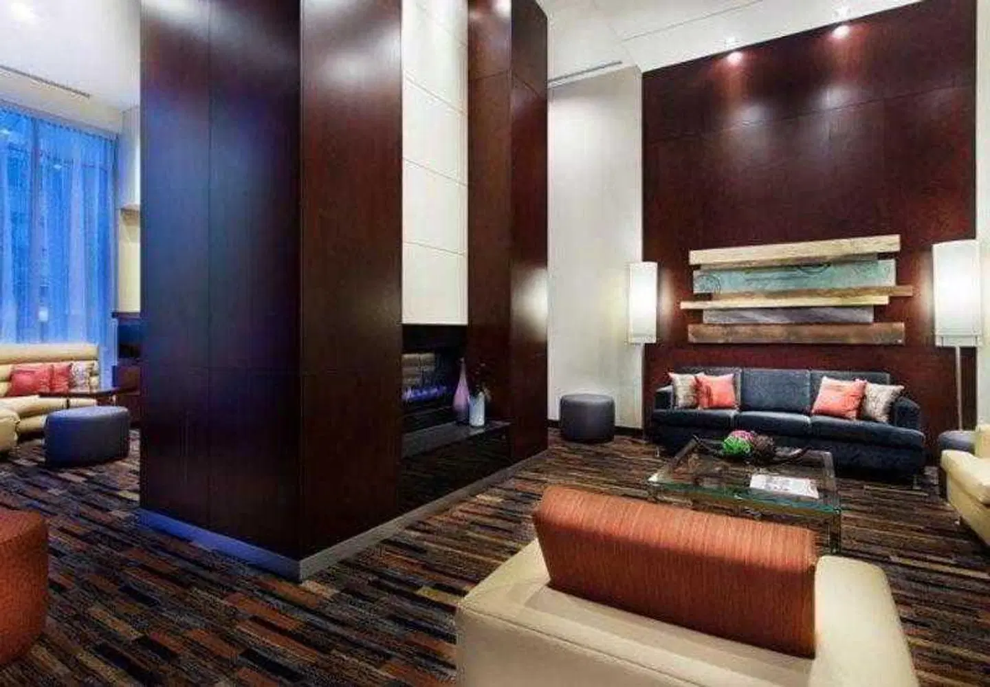 Courtyard by Marriott Montreal Downtown ROOM_EXAMPLE