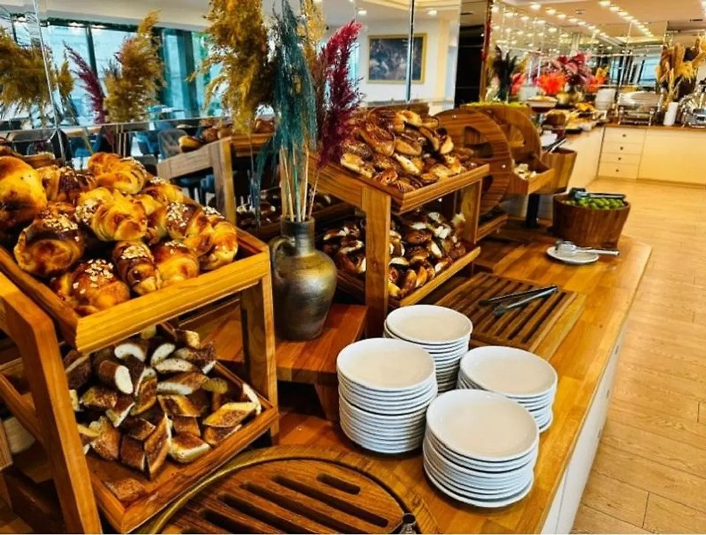 Marble Hotel Restaurant