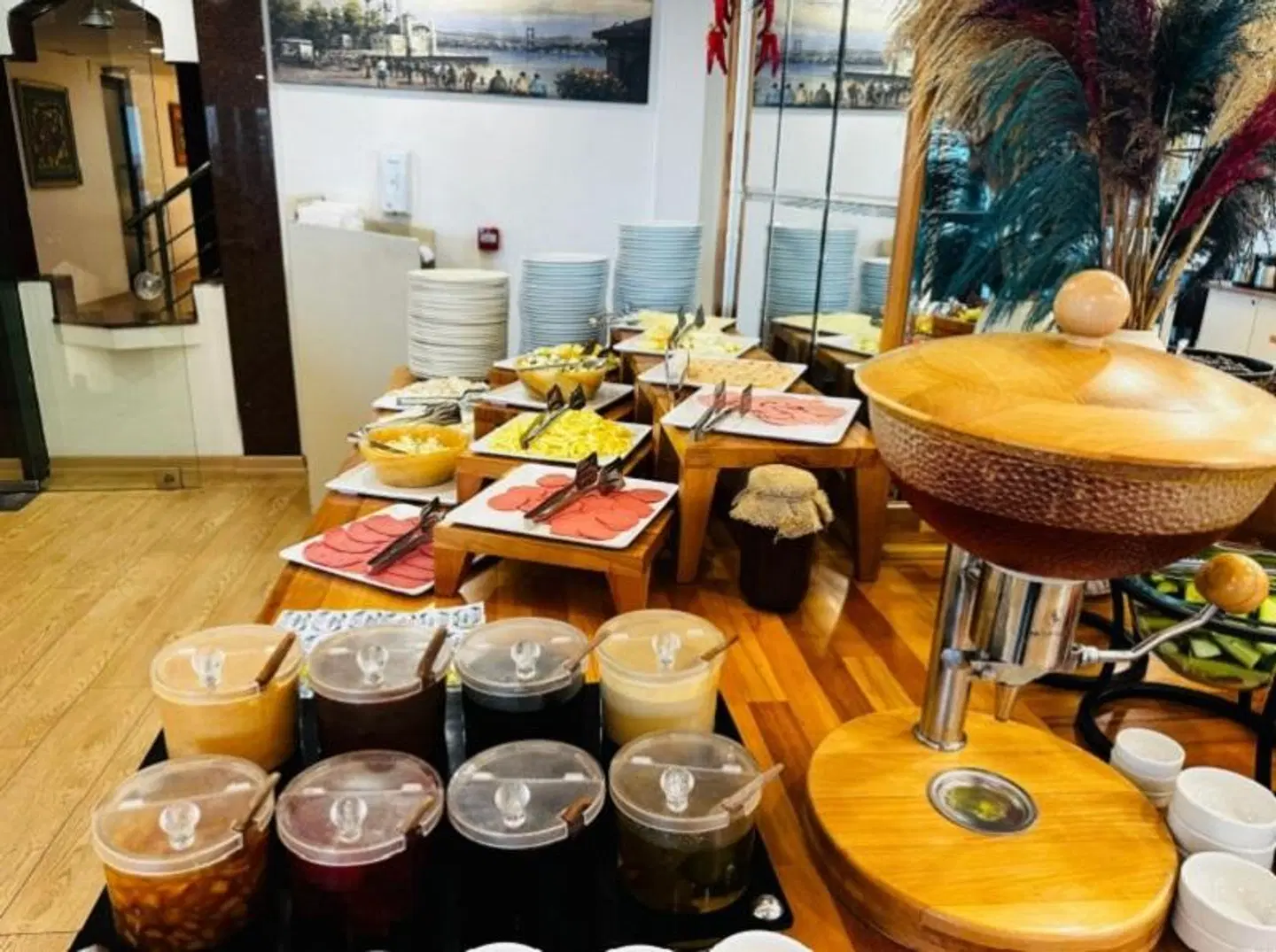 Marble Hotel Restaurant