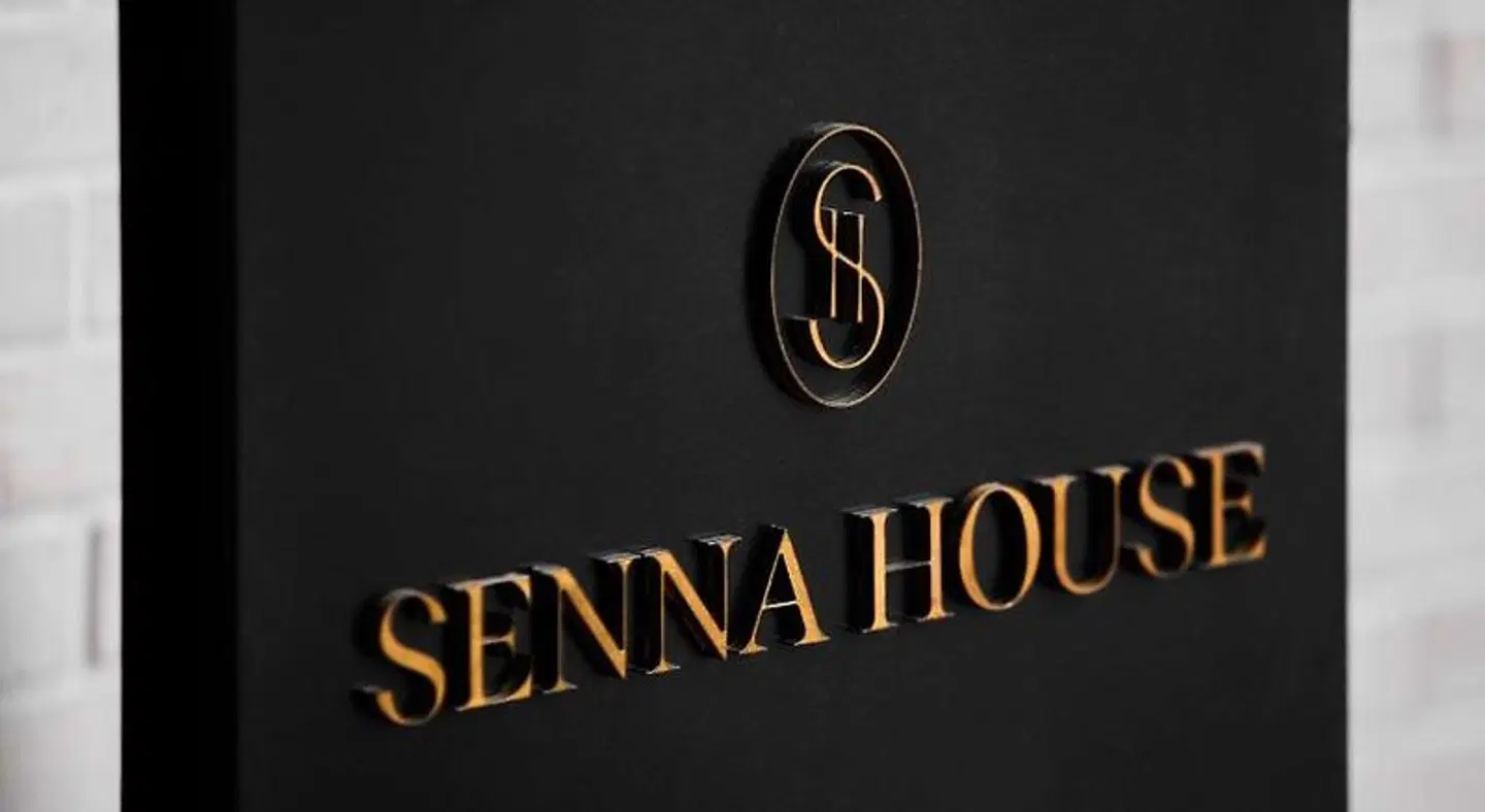 Senna House Scottsdale, Curio Collection By Hilton Tiere