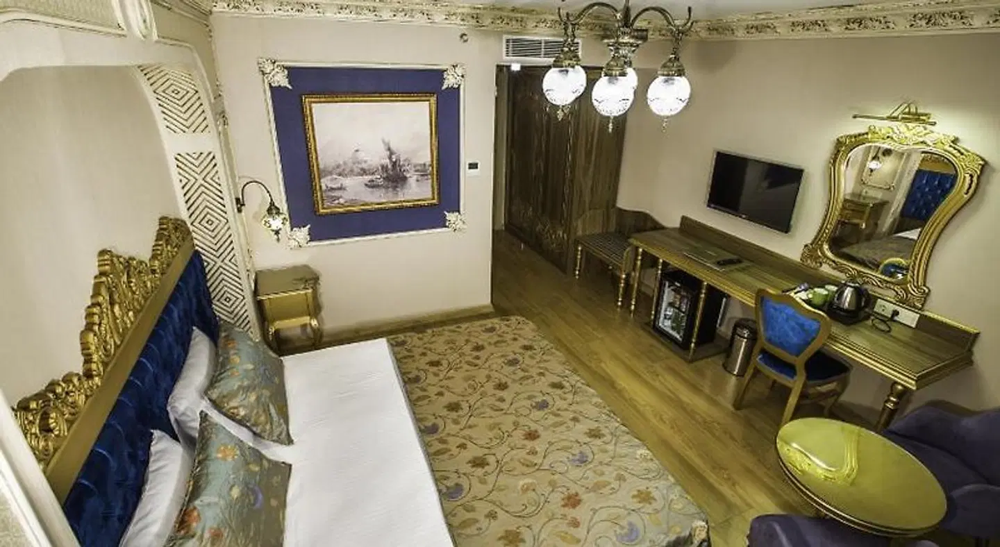 Empire Suite Hotel ROOM_EXAMPLE