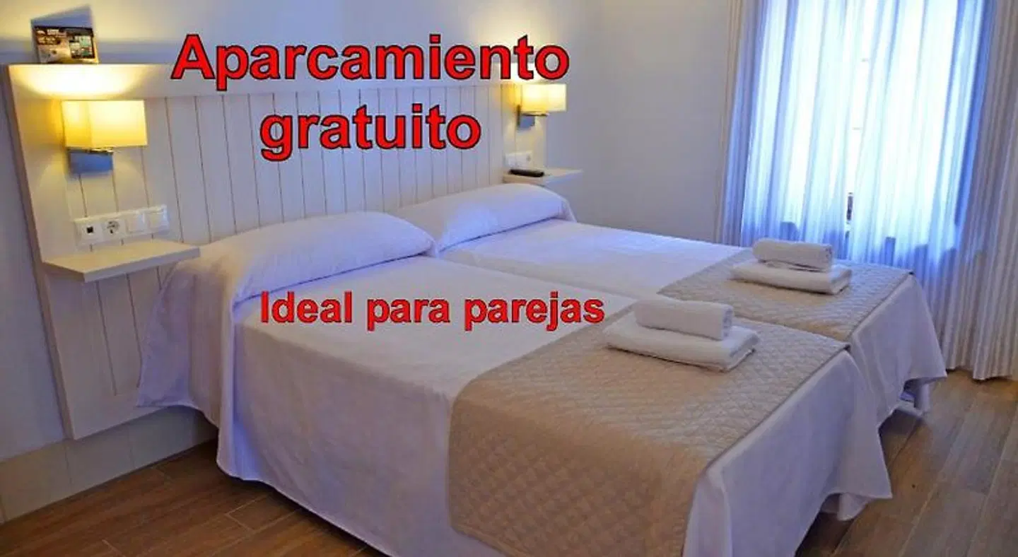 Hostal La Fonda ROOM_EXAMPLE