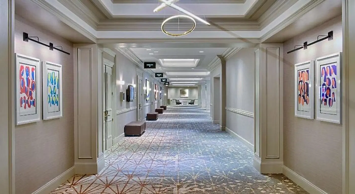 Hilton Minneapolis HEALTH_BEAUTY