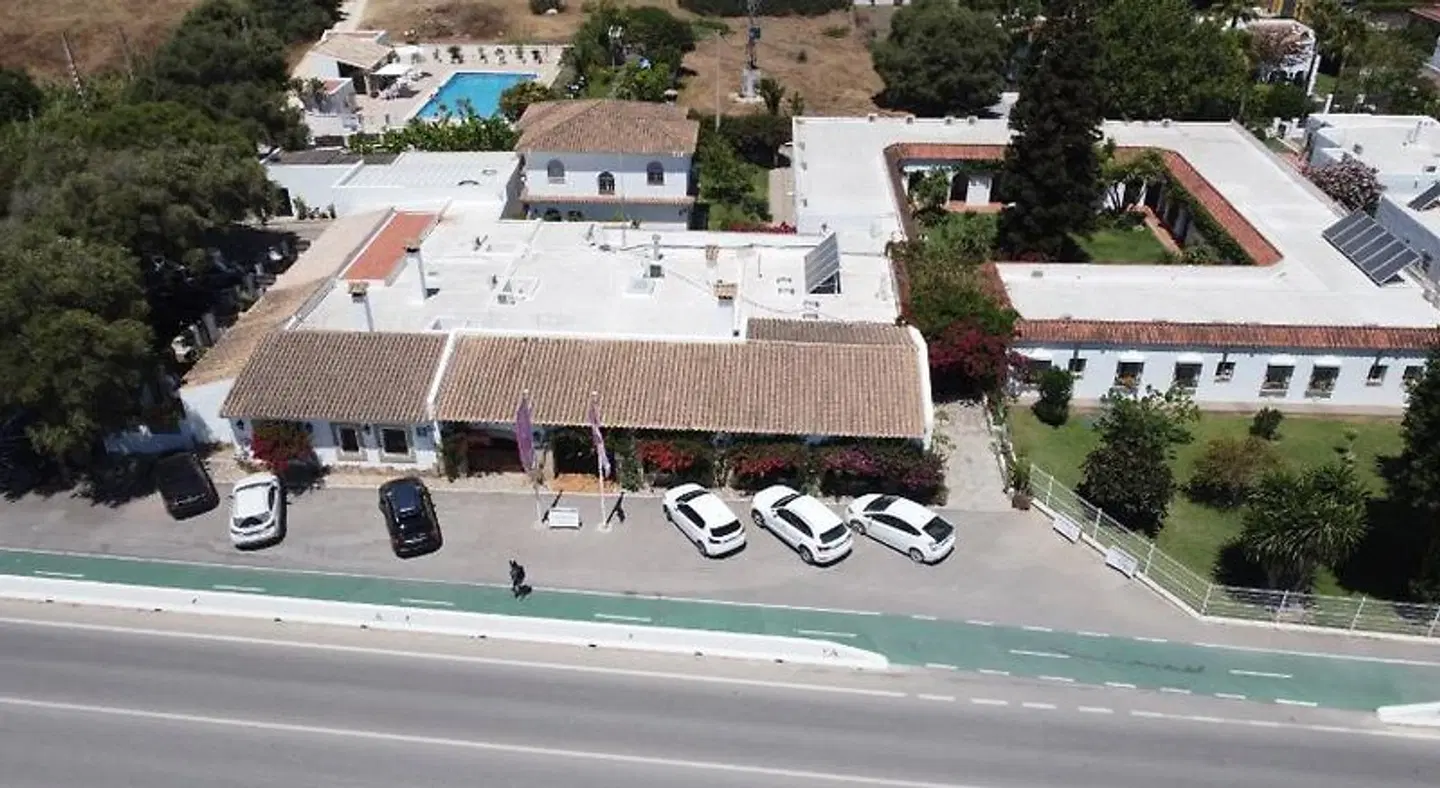 Hostal El Capi EXTERIOR