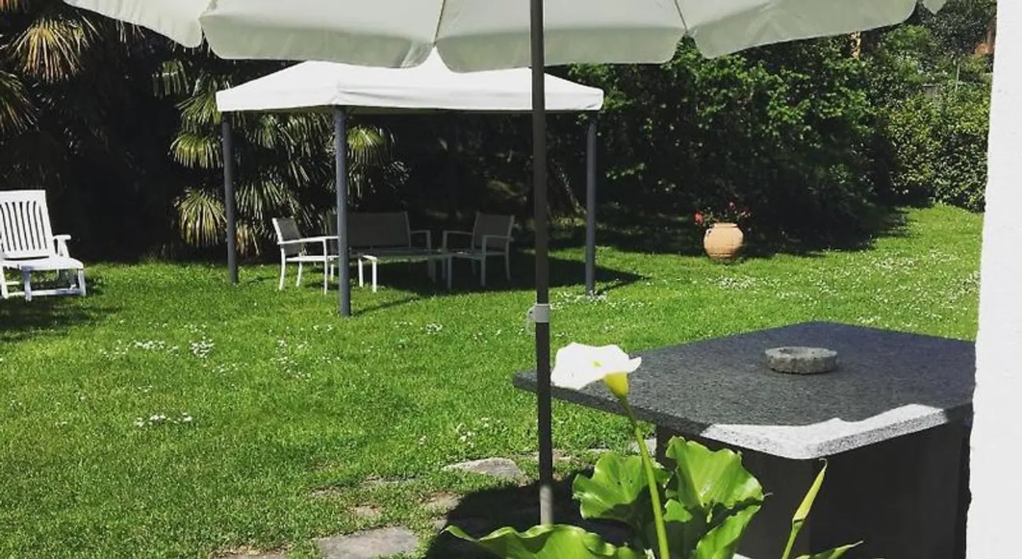 B&B Azalea Garten