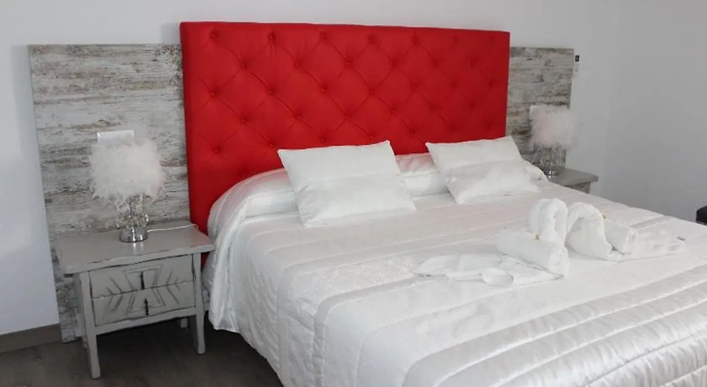 Hostal Mistral ROOM_EXAMPLE