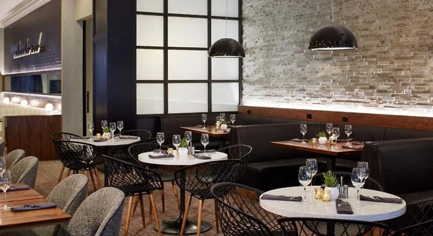 Residence Inn by Marriott Minneapolis Downtown at The Depot Restaurant