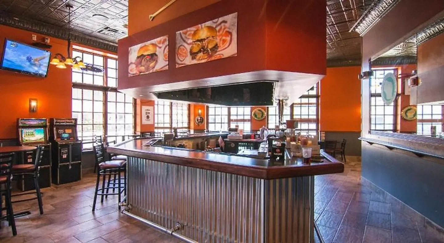 Holiday Inn & Suites La Crosse - Downtown Bar