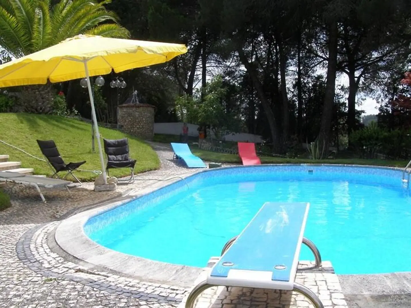 Jantesta Guest House OUTDOOR_POOL