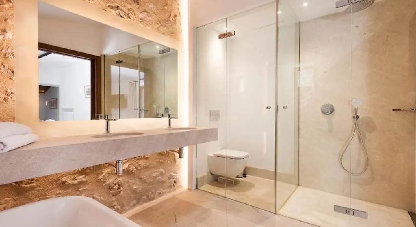 Son Grua - Adults Only Badezimmer