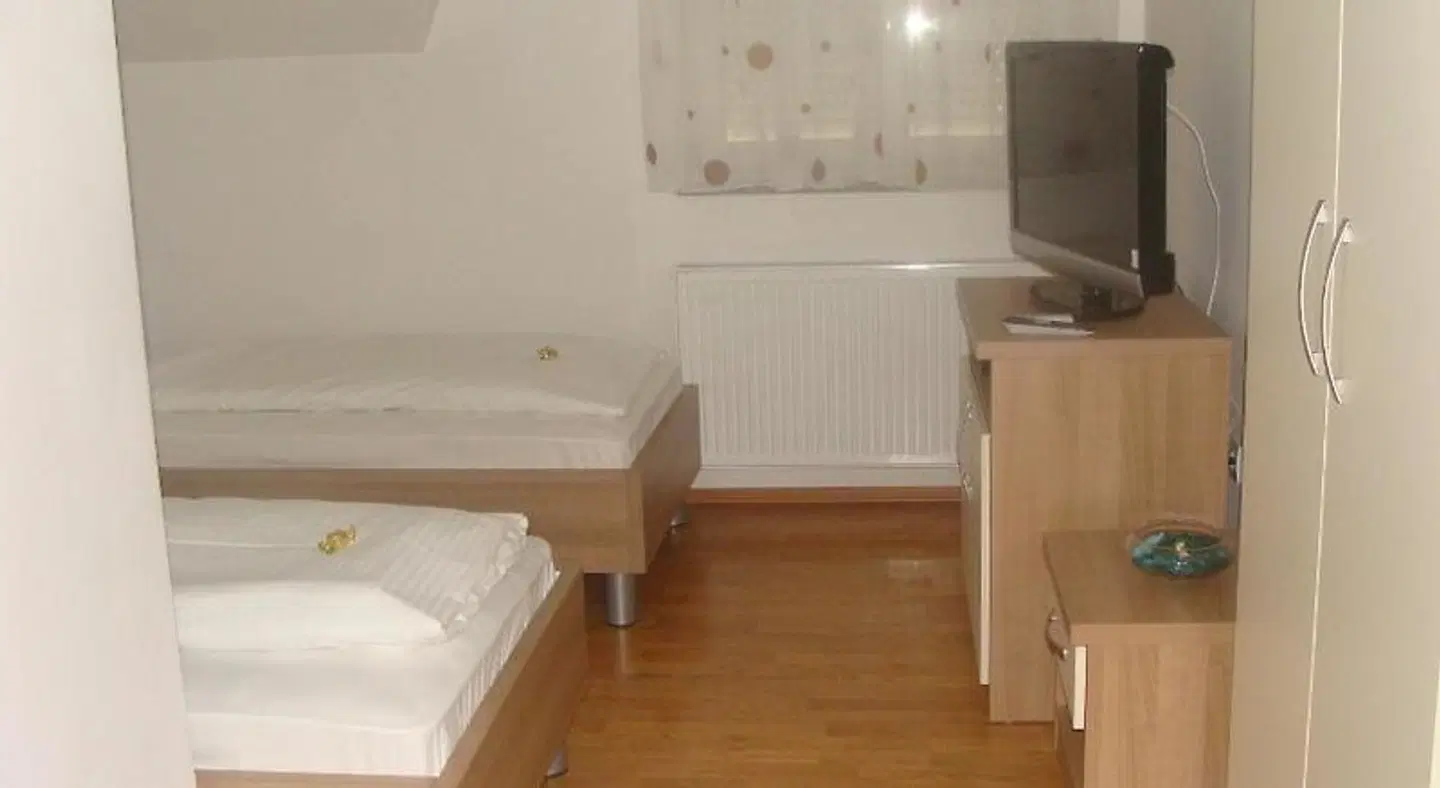 Guest house Lugarnica ROOM_EXAMPLE