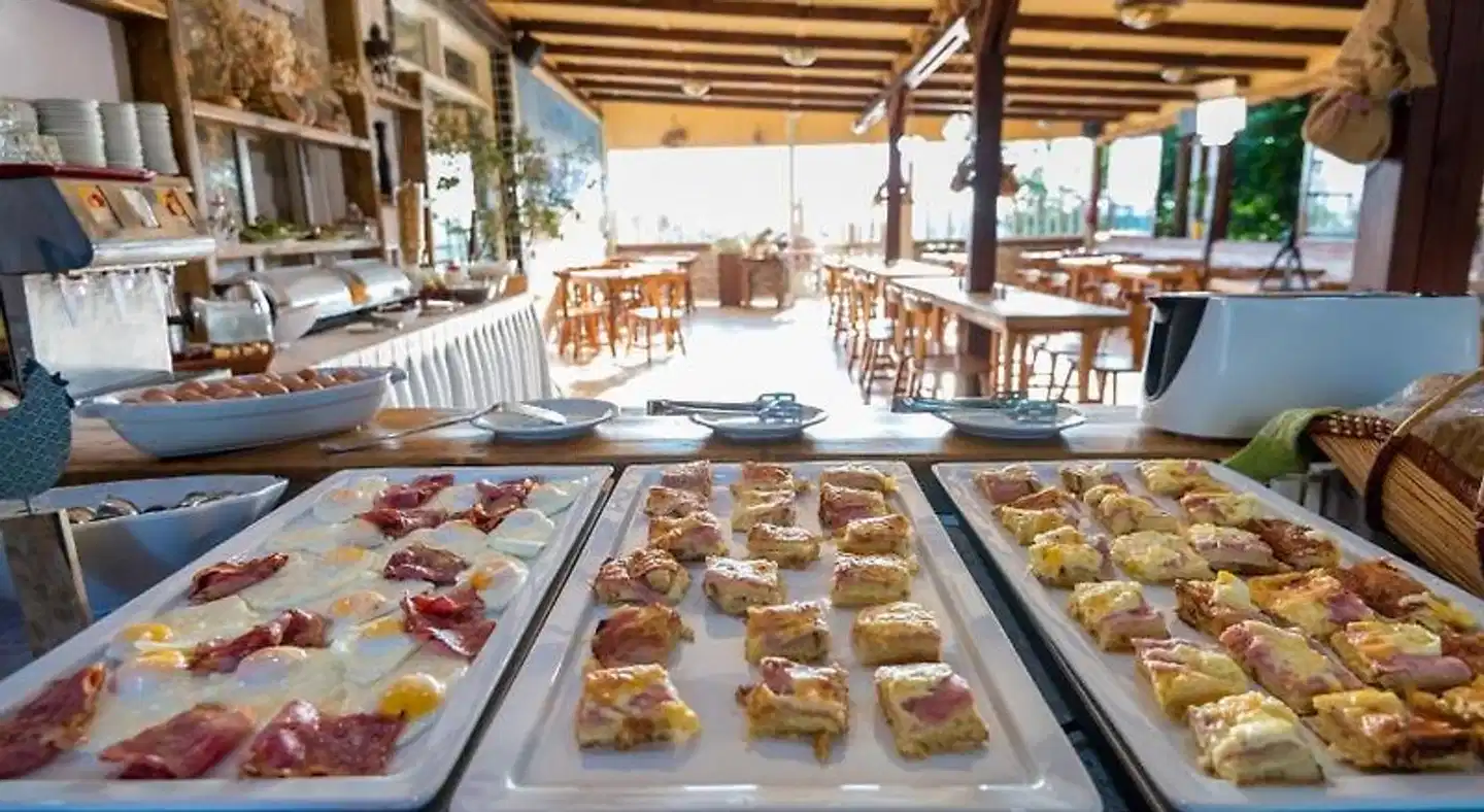 Sunny Days Restaurant