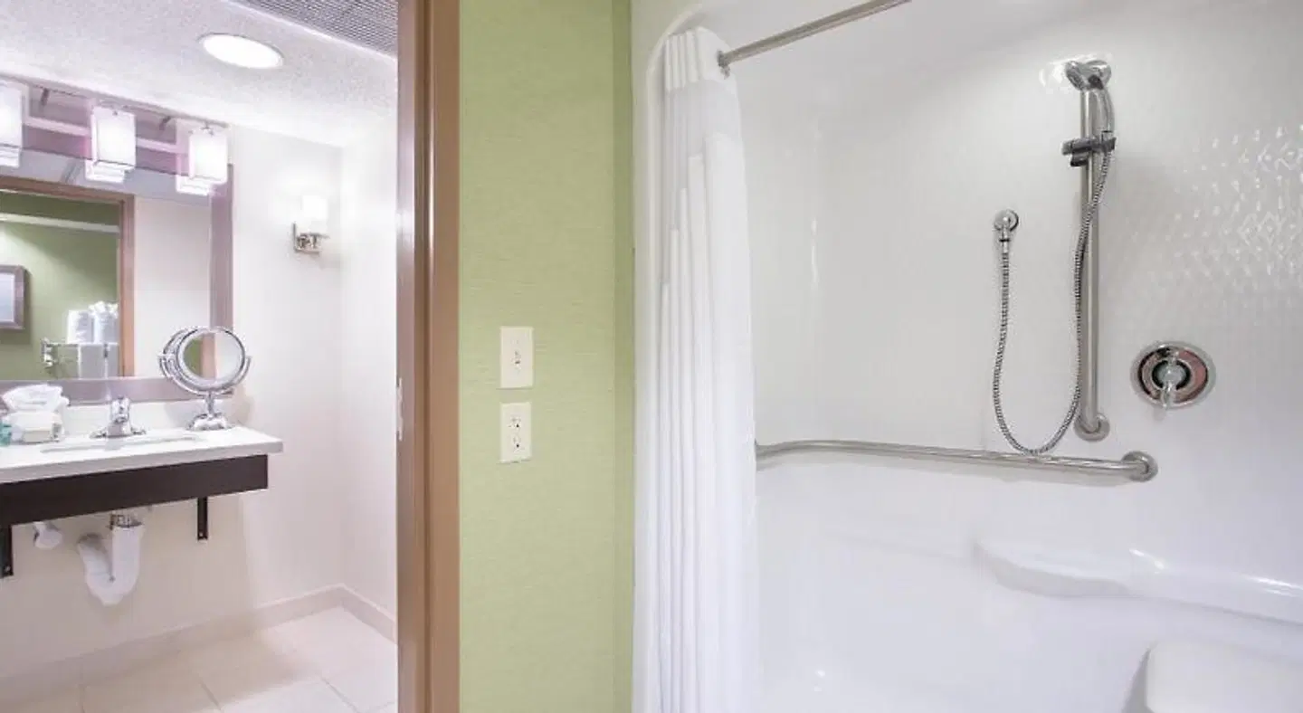 Holiday Inn Little Rock-Airport-Conf Ctr by IHG Badezimmer