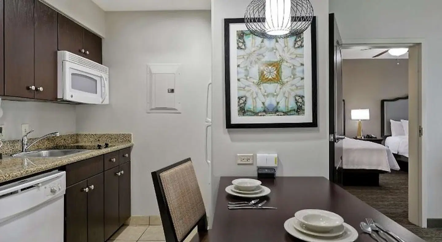 Homewood Suites by Hilton McAllen Badezimmer