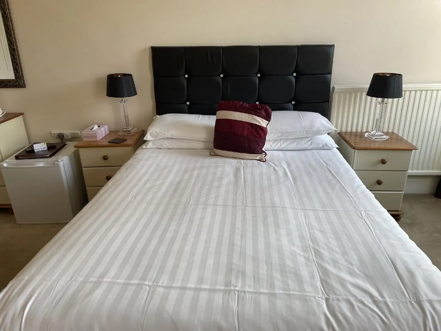 Crossways Guest House ROOM_EXAMPLE