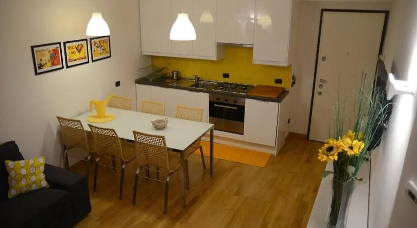 Il Vicolo ROOM_EXAMPLE