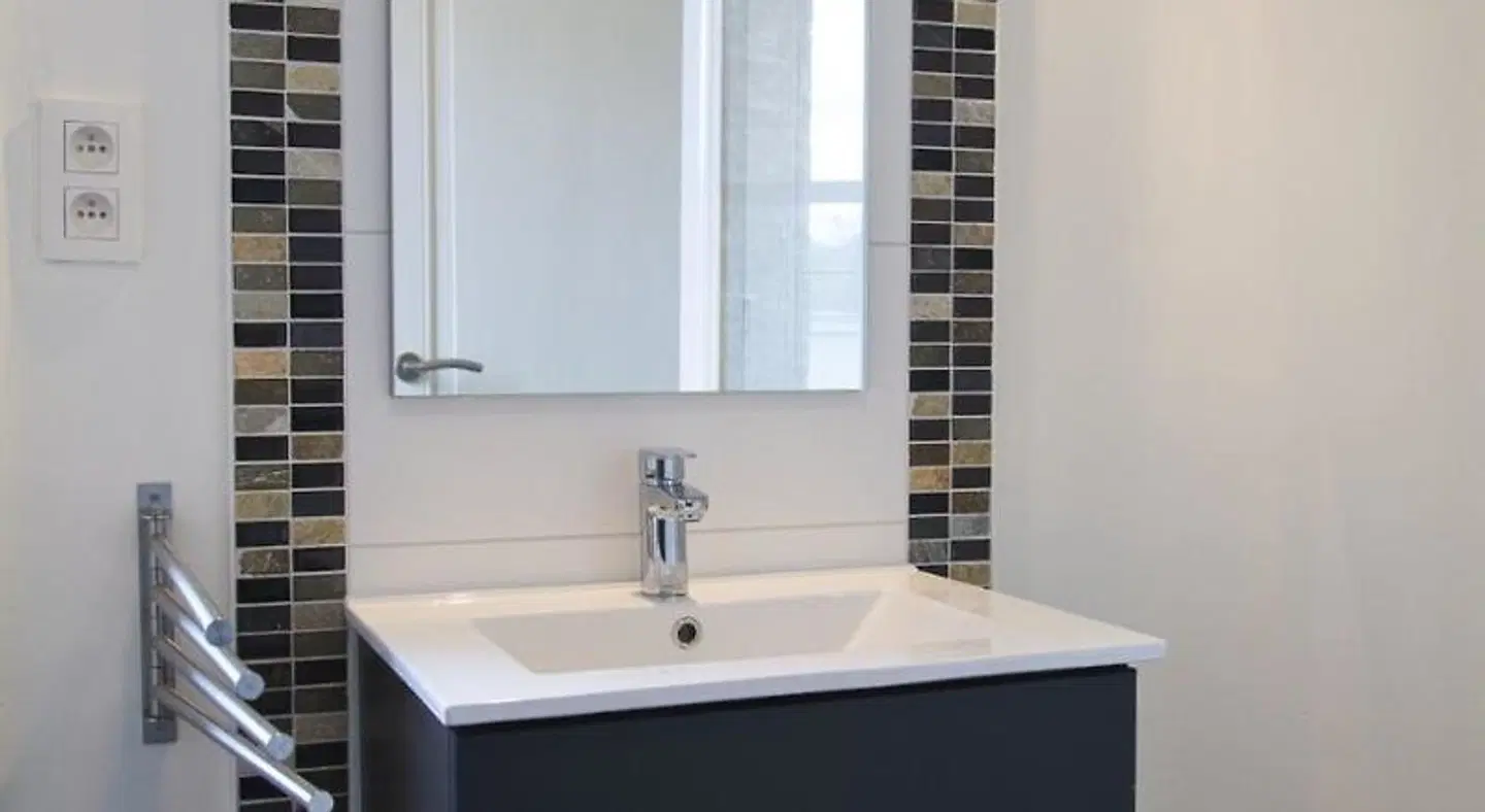 Entre Deux Pays Apartments Badezimmer