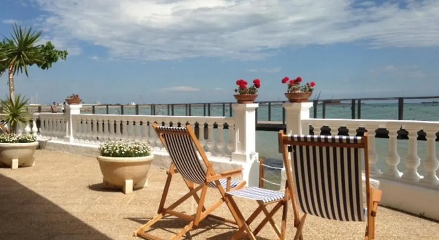 Hotel Restaurant Juanito Platja Terrasse
