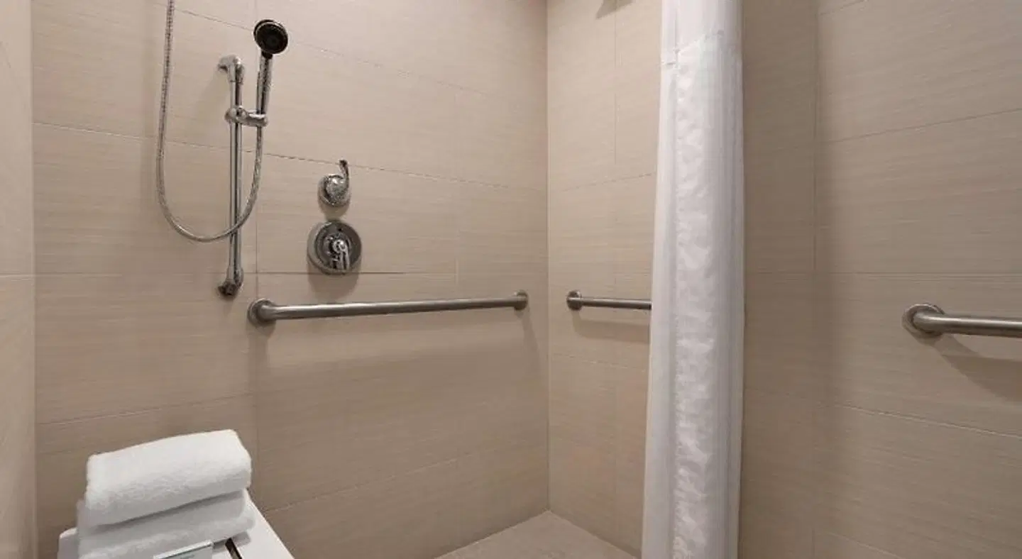 Homewood Suites by Hilton University City Philadelphia, PA Badezimmer