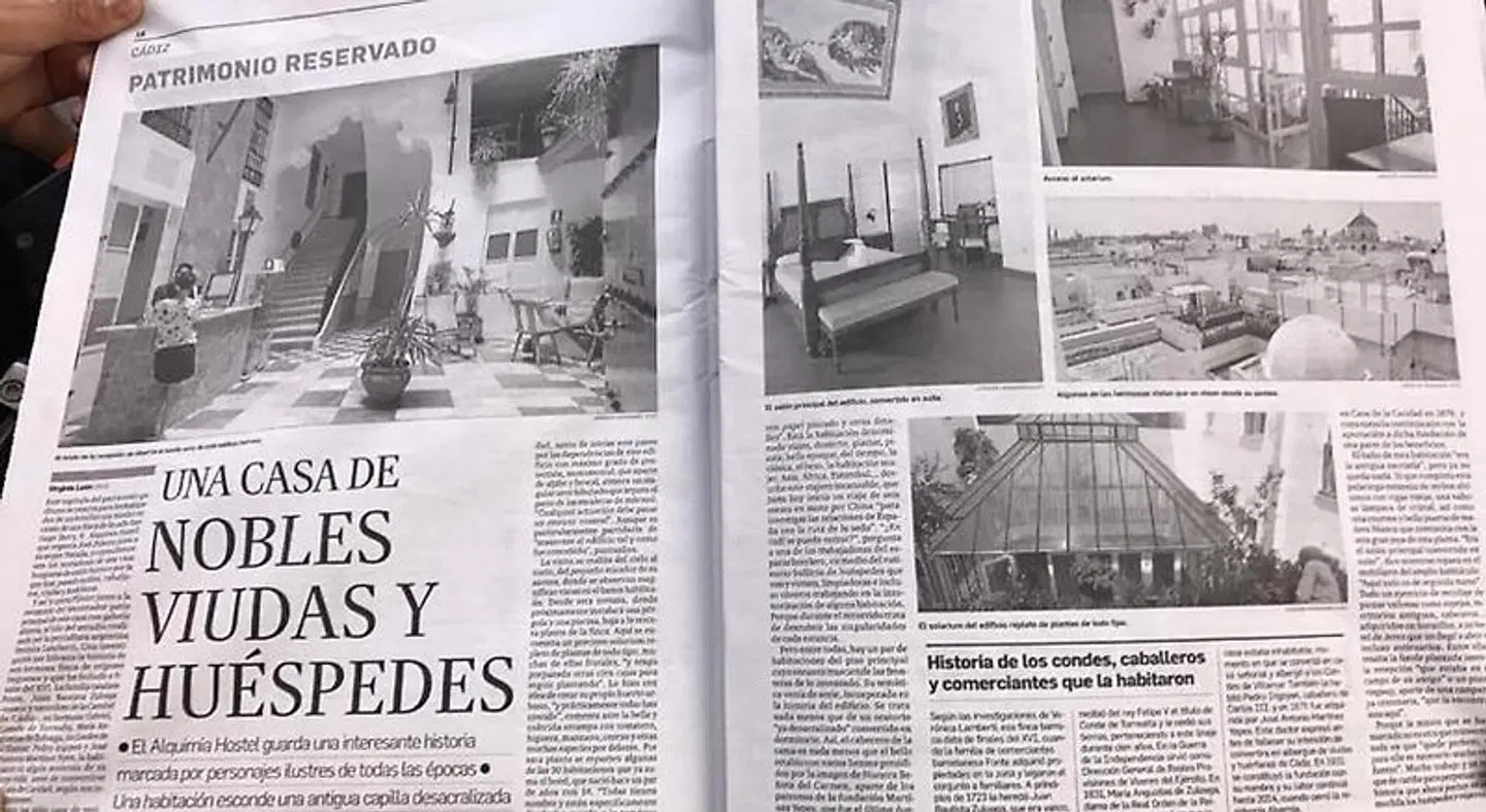 Alquimia Hostel Cadiz MODEL_IMPRESSION