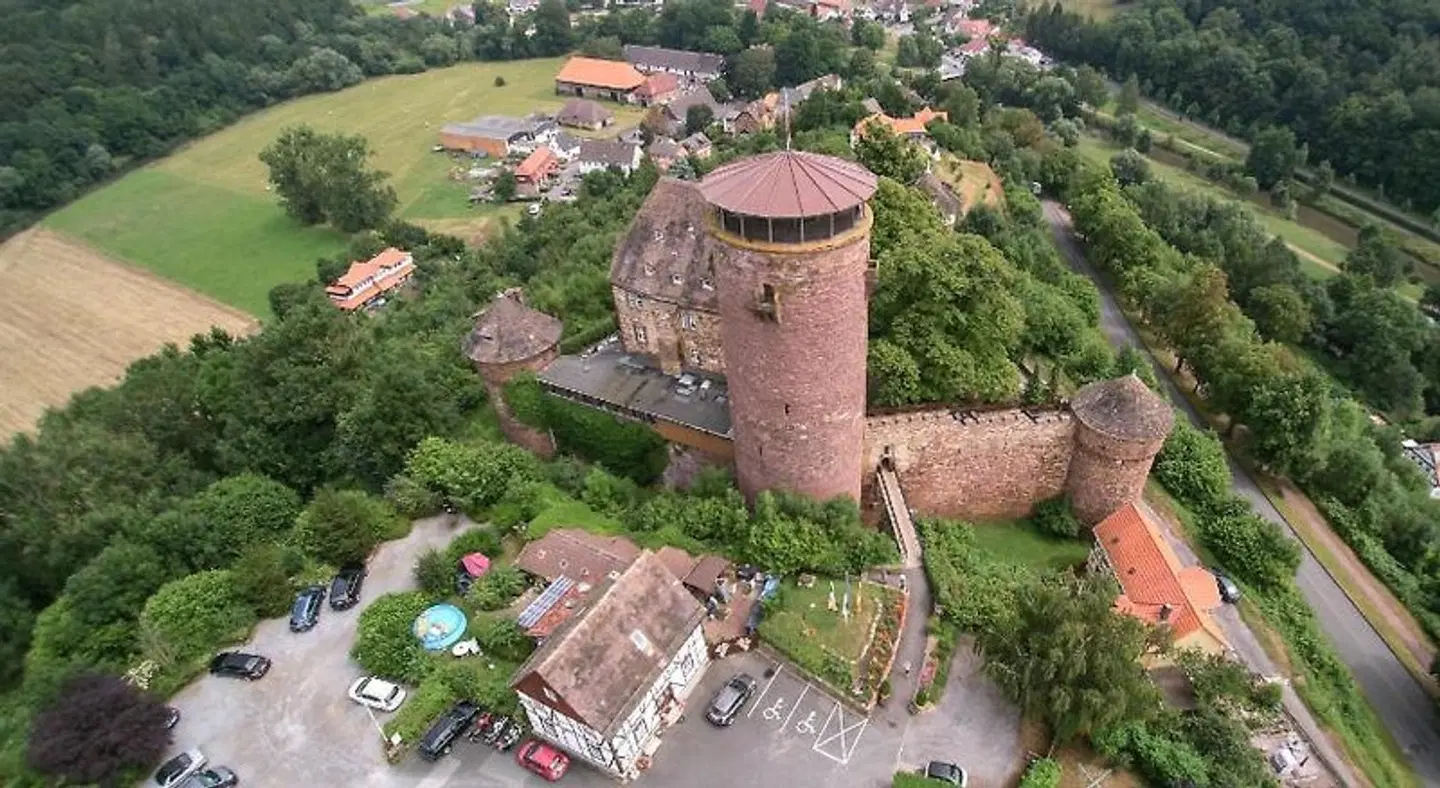 Burg Trendelburg Garten