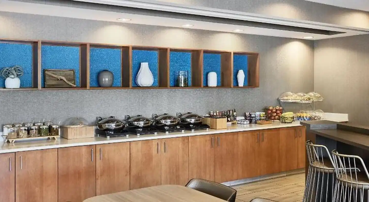 SpringHill Suites by Marriott Phoenix Tempe Airport Bar