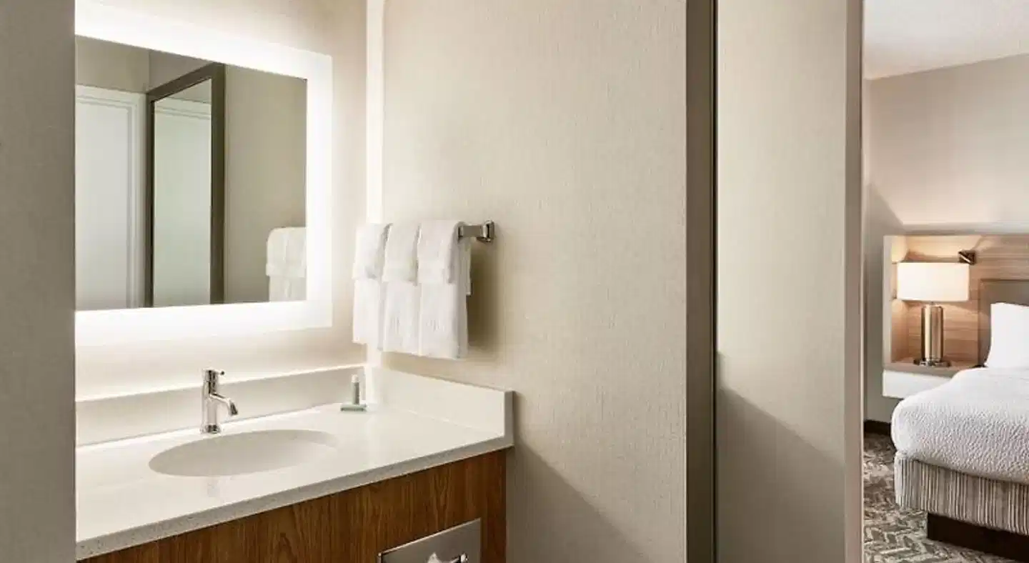 SpringHill Suites by Marriott Phoenix Tempe Airport Badezimmer